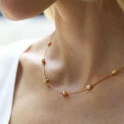 Julie Vos Penelope Delicate Station Necklace