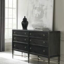 Caracole Bedroom MASTERPIECE